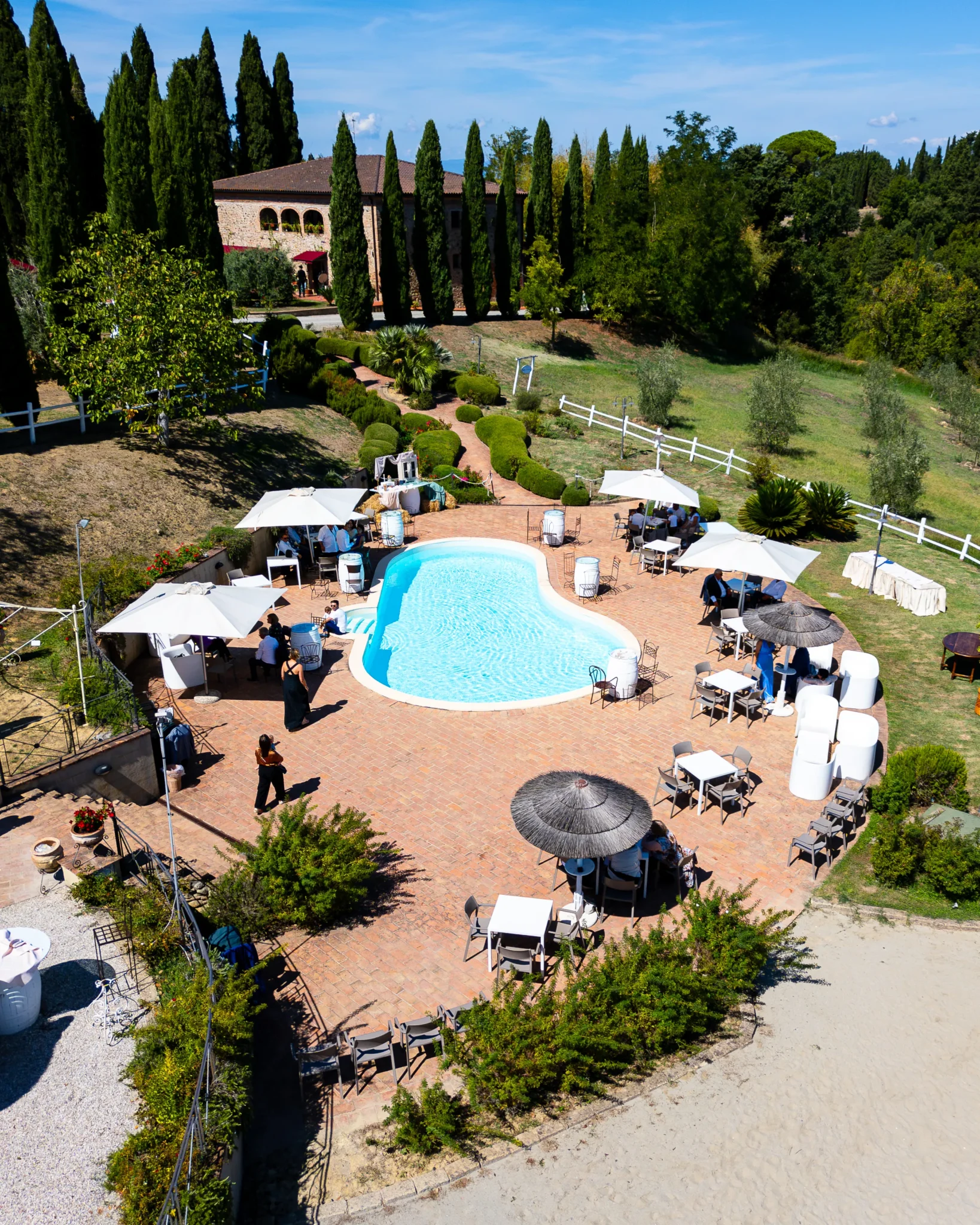 Fotografo Ristoranti con Drone in Toscana